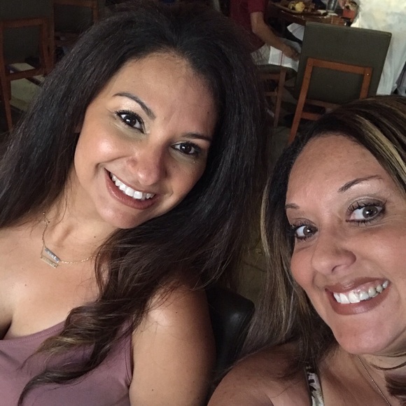 Meet your Posher, Jennifer - Picture 4 of 16